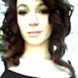 Meet your Posher, Candice